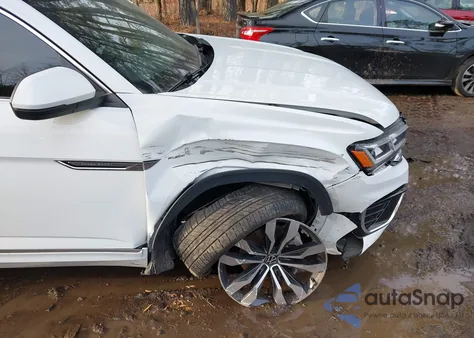 2021 Volkswagen Atlas Cross Sport 3.6L V6 Sel/3.6L V6 Sel R-Line from USA, damaged, VIN 1V2SE2CA5MC220571